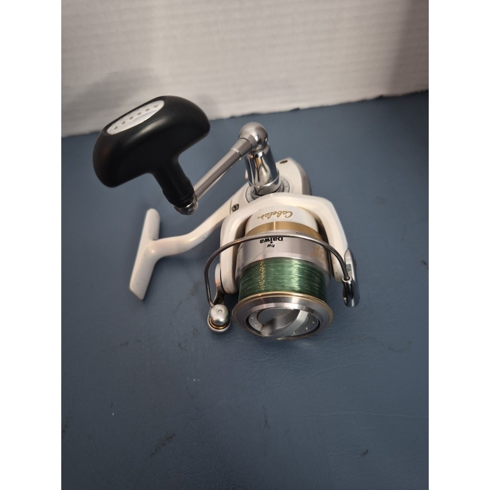 Daiwa Tournament 2500A Zx Fishing Spinning Reel Made For Cabelas